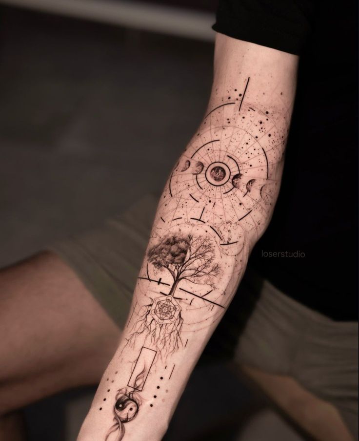 Tatuagem fineline delicada